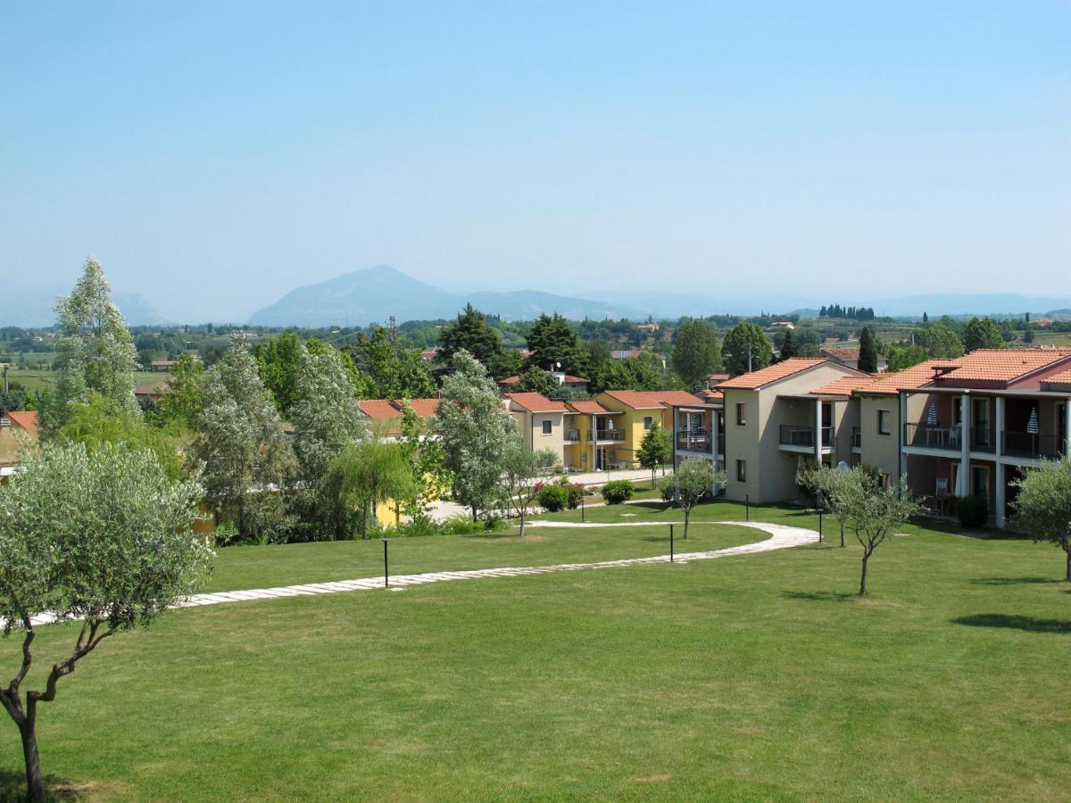 Apartment Belvedere Village-1 By Interhome Cavalcaselle Exterior foto